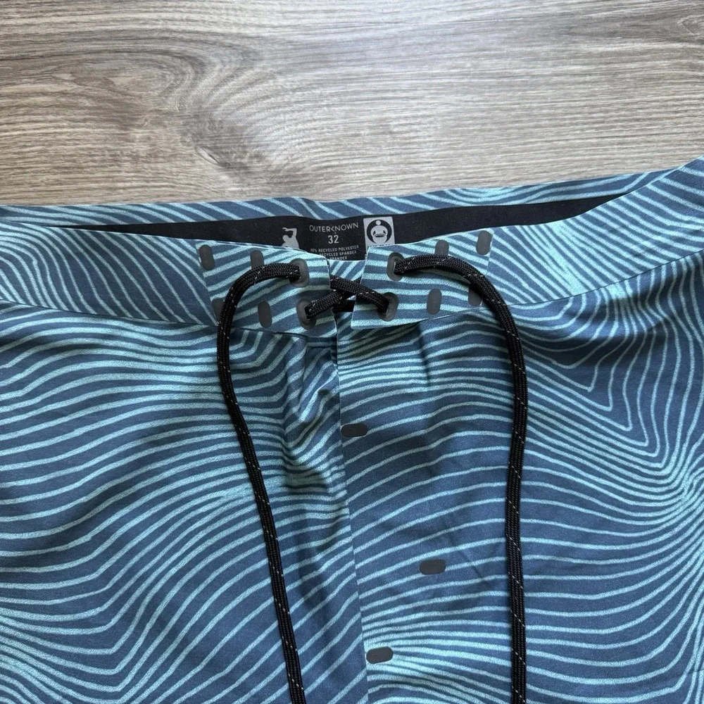 Outerknown Apex Board Shorts Mens 32 Blue‎ Wave Print Swim Trunks 9